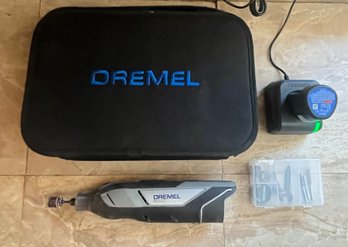 Dremel 12V Cordless Rotary Tool Kit 8240 With Battery / Charger & Case Included