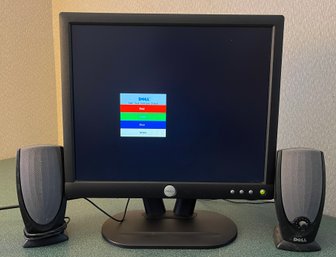 2004 17 INCH Dell Monitor With Monitor Speakers Included