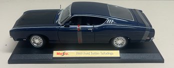 Maisto 1969 Ford Torino Talladega 1/18 Scale Diecast Car With Plastic Base