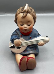 Goebel West Germany Figurine 'joyful Hum'  #53