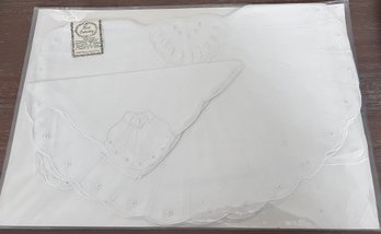 Irish Linen Hand Embroidered Placemats & Napkins- Madeira Shell Pattern