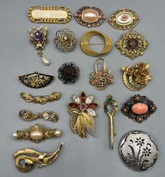 Assorted Brooch Pins - 19 Total