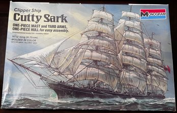 Monogram Clipper Ship Cutty Sark Model Kit