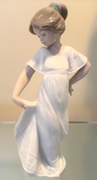 Nao By Lladro 'How Pretty' Porcelain Figurine