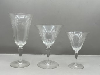 Vintage Etched Glass Set Assorted Sizes - 15 Pieces Total