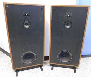 Pair Of Boston A200 Acoustic Standing Speakers