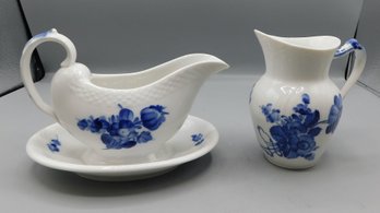 Royal Copenhagen Denmark Porcelain Gravy Boat & Creamer, 2 Piece Lot