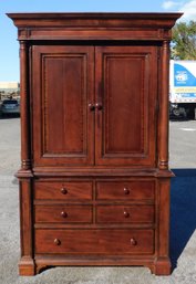 Thomasville Fredericksburg Mahogany Door Chest Bedroom Armoire