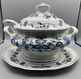 Blue Danube Porcelain Soup Tureen Set - 3 Pieces Total