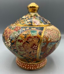 Royal Satsuma Moriage Handpainted Ginger Jar With Gold Gilt Oriental Women Vintage Vase