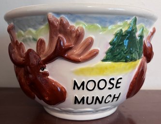 Moose Munch Harry & David Serving Bowl