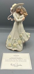 Lenox Ivory Fine China Figurine - Grandma's Embrace - Box Included