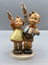 Goebel Hummel Figurine #153/0 - Goodbye - Made In Western Germany