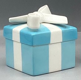 AUTHENTIC Tiffany & Co. Porcelain Trinket Box - Small