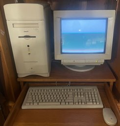 Apple Multiple Scan 15 Display Computer With Macintosh Performa 6400/200 Tower / Key Board & Mouse Included