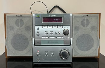 Sony Compact Disc Deck Receiver - Model HCD-EP707