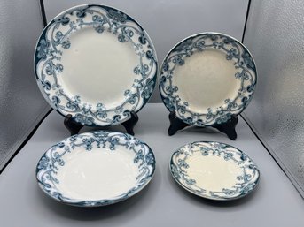 Royal Pottery Iris Pattern China Set - 28 Pieces Total