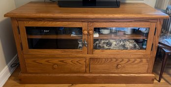 Two-drawer/two-door TV Stand