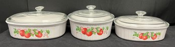 Corning Ware 'Delicious Apple' Casserole Dishes With Lids - 3 Pieces