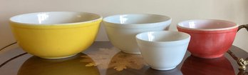 Pyrex Cinderella Mixing Bowls - 4 Pieces