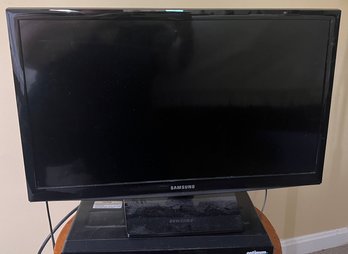 Samsung 24' TV With Remote Model #: UN24H4000AFXZA