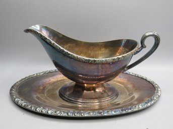 Oneida Community Gravy Boat With Plate - Silver Plated