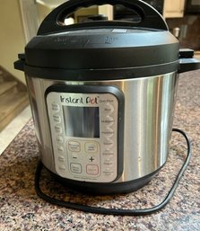 Instant Pot Duo Plus Electric Pressure Cooker 6qt - Stainless Steel