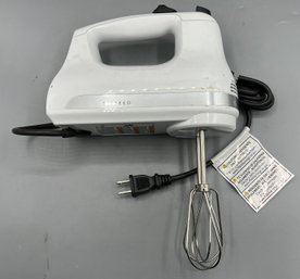 Kitchen Aid Hand Mixer 5 Speed Model KHM512WH