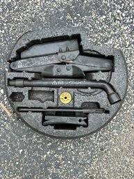 Car Jack/tire Changing Kit
