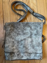 Lily And Lola Josette Double Pouch Saddle Bag In Crackle Black Leather