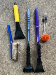 Assorted Brush Lot - 5 Pieces