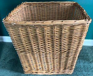 Large Wicker Weave Basket