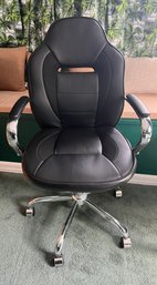 Adjustable Swivel Gaming Chair