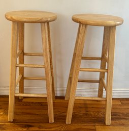 Backless Wood Counter Stools 13' Diameter