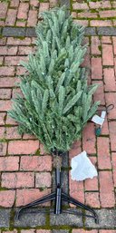 5ft Pre Lit Christmas Tree With Stand