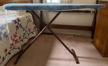 Foldable Ironing Board