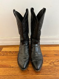 Justin 8105 Leather Boots Size 9D Color Black Made In The USA