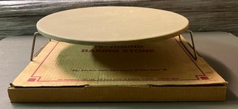 The Pampered Chef 15 Inch Round Baking Stone In Box