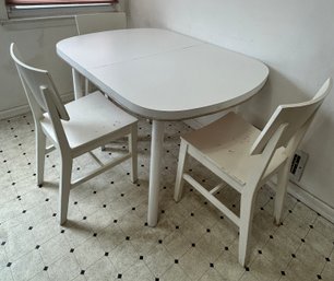 Oval White Table And 3 Chairs