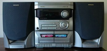 Aiwa Digital Audio System CX-NA111 - Cassette, Radio, 3 CD Changer With Speakers SX-NA112 - 4 Pieces