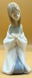 Lladro 4671 Virgin Mary