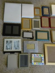 Picture Frames Assorted Lot Of 32 Pieces