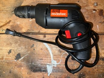 Drill Master 3/8' Variable Speed Reversible Drill