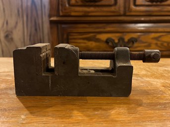 Iron Vise For Drill Press