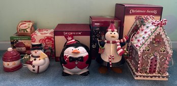 Christmas Decor Assorted Lot Of 5 Pieces