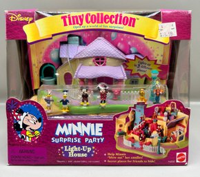 Disney Tiny Collection Minnie Surprise Party Light Up House New In Box