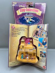 Disney Tiny Collection Aladdin Agrabah Marketplace, 1995 New In Box