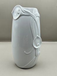 Mikasa Fine China Classic Flair White Vase