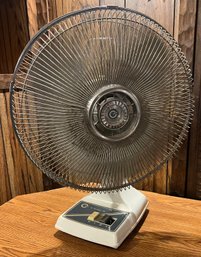 IVY 16 Oscillating Fan
