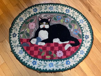 Claire Murray Oval Hooked Cat Rug